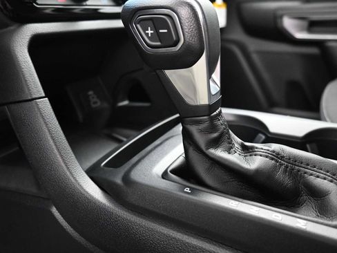 New 2025 Ford Ranger XLT w/ FX4 Off-Road Package image 40