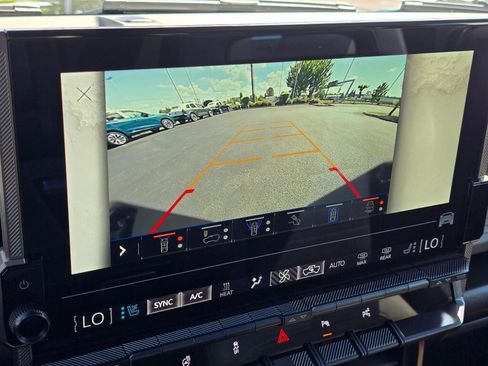 Used 2024 GMC Hummer EV 3X AWD/4WD image 49