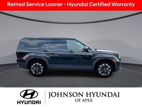 Used 2025 Hyundai Santa Fe SE AWD/4WD image 12