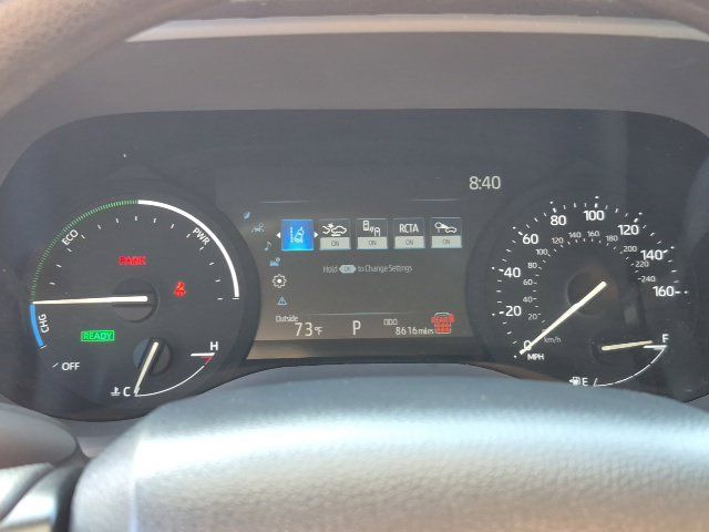 Used 2026 Toyota Sienna LE FWD image 11