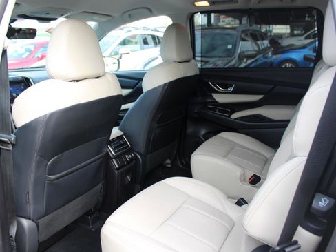 Used 2019 Subaru Ascent Limited w/ Popular Package #2 image 14