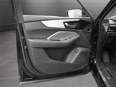 Certified 2023 Acura MDX SH-AWD image 6