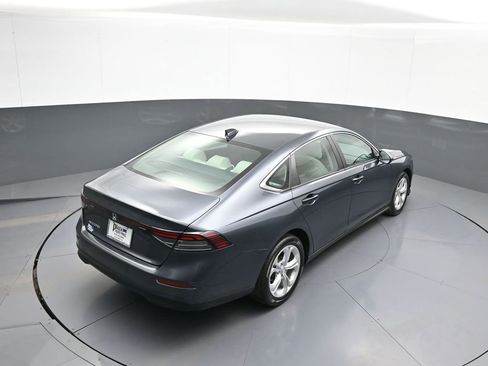Used 2023 Honda Accord LX image 37