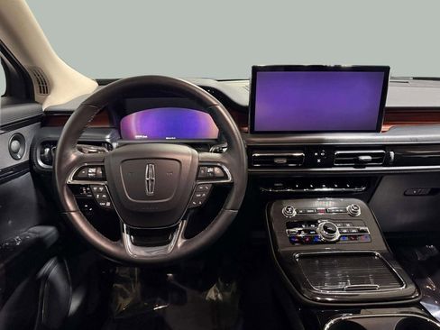 Certified 2021 Lincoln Nautilus Reserve w/ Equipment Group 201A image 21