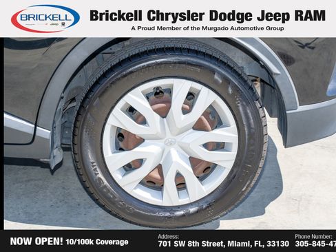 Used 2020 Toyota C-HR LE image 38