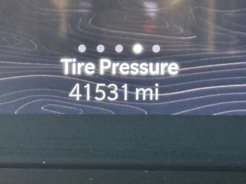 Used 2023 Jeep Grand Cherokee Altitude image 14