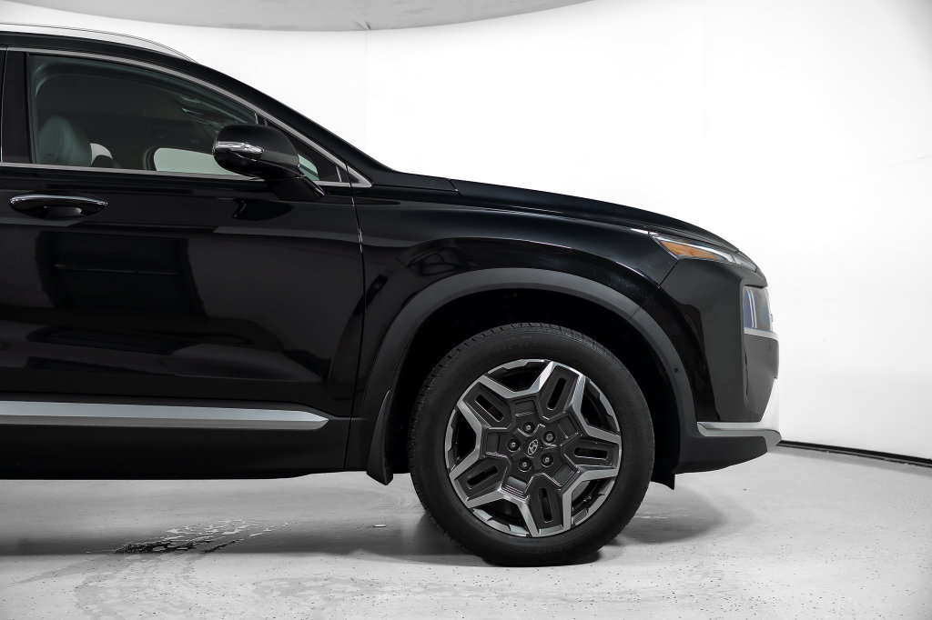 Certified 2023 Hyundai Santa Fe Limited AWD/4WD image 4