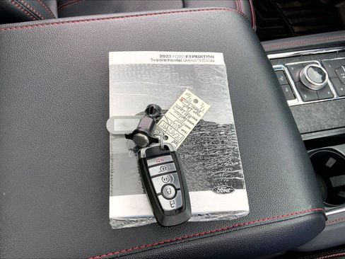 Certified 2023 Ford Expedition Max Limited image 14