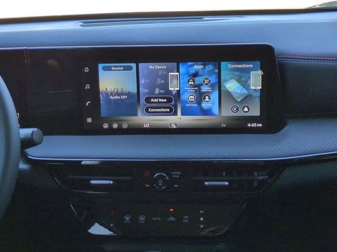 New 2026 Nissan Kicks SR image 16