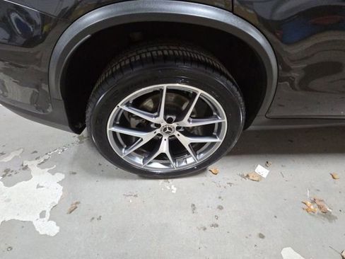 Used 2022 Mercedes-Benz GLC 300 4MATIC image 13