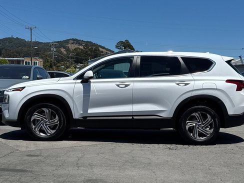 Used 2023 Hyundai Santa Fe SE FWD image 5