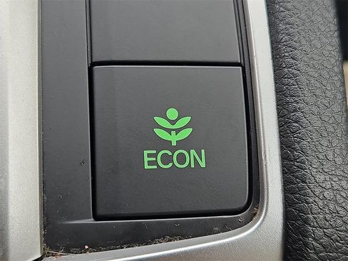 Used 2017 Honda Civic EX-L image 26