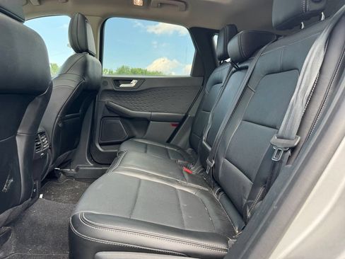 Used 2020 Ford Escape Titanium AWD/4WD image 12