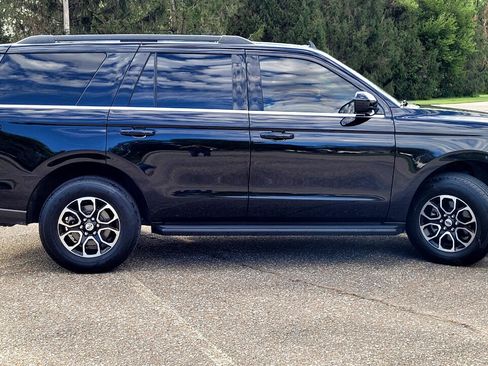 Used 2022 Ford Expedition XL image 6