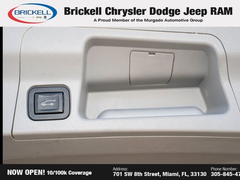 Used 2018 GMC Acadia SLT image 11