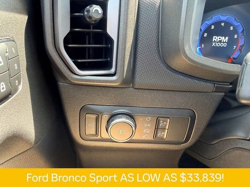 Used 2025 Ford Bronco Sport Badlands w/ Badlands Tech Package AWD/4WD image 29