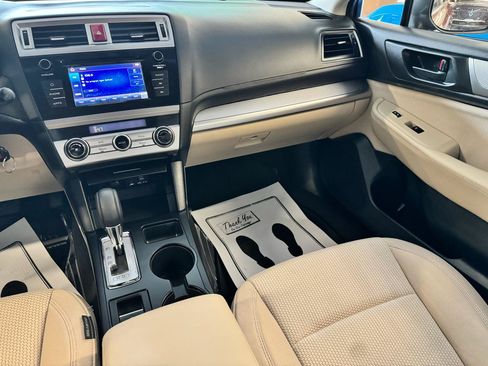 Used 2019 Subaru Outback 2.5i AWD/4WD image 22