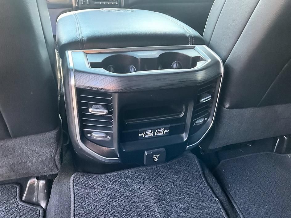 Used 2023 RAM 2500 Laramie w/ Night Edition AWD/4WD image 31