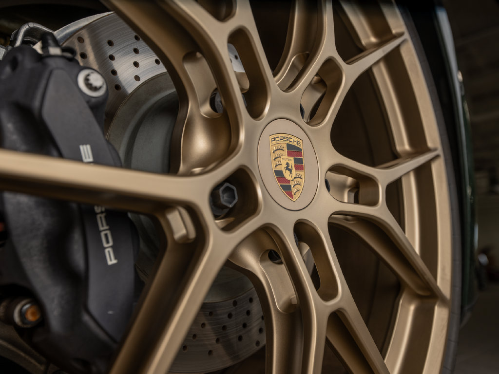 Used 2026 Porsche 911 Carrera RWD image 49