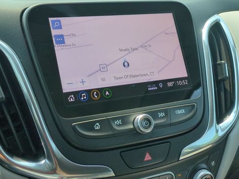 Used 2020 Chevrolet Equinox Premier AWD/4WD image 19