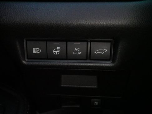 Used 2024 Toyota Grand Highlander AWD Hybrid image 27