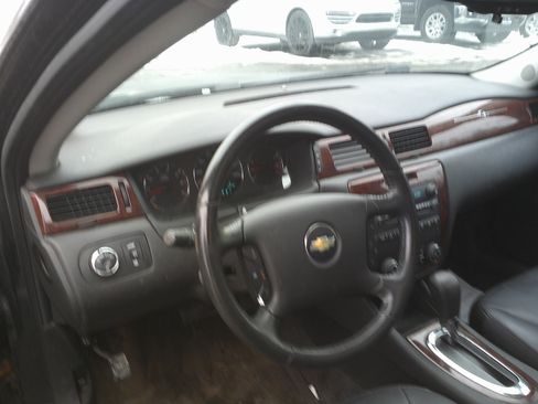 Used 2008 Chevrolet Impala LT w/ Luxury Edition Package image 8