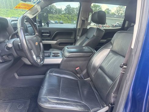 Used 2014 Chevrolet Silverado 1500 LTZ Z71 AWD/4WD image 13