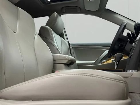 Used 2007 Toyota Camry CE FWD image 18