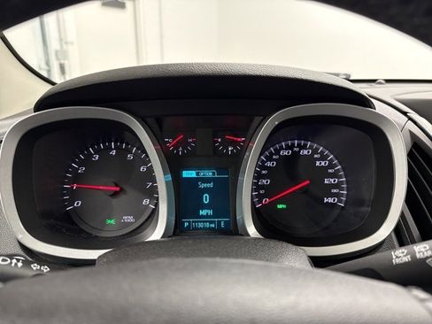 Used 2017 Chevrolet Equinox LT w/ Convenience Package image 28