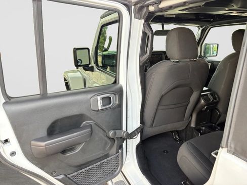 Used 2020 Jeep Wrangler Unlimited Sport AWD/4WD image 14