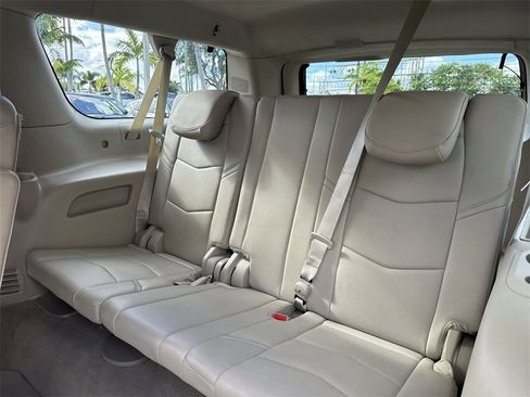 Used 2020 Cadillac Escalade ESV Luxury image 39