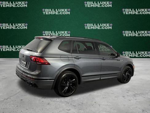 Used 2024 Volkswagen Tiguan SE R-Line FWD image 5