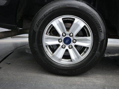 Used 2016 Ford F150 XL w/ Equipment Group 101A Mid RWD image 12