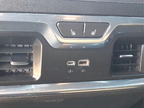 Used 2024 Chevrolet Silverado 2500 High Country w/ High Country Premium Package AWD/4WD image 13