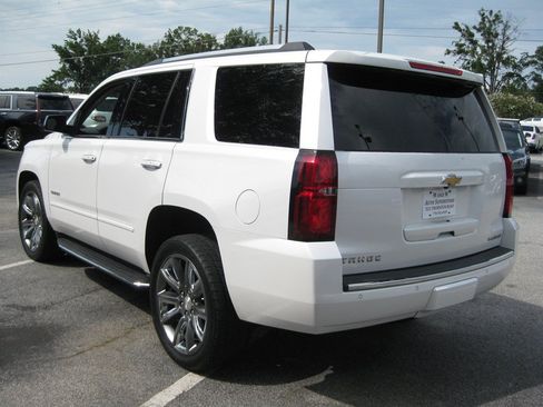 Used 2019 Chevrolet Tahoe Premier RWD image 7