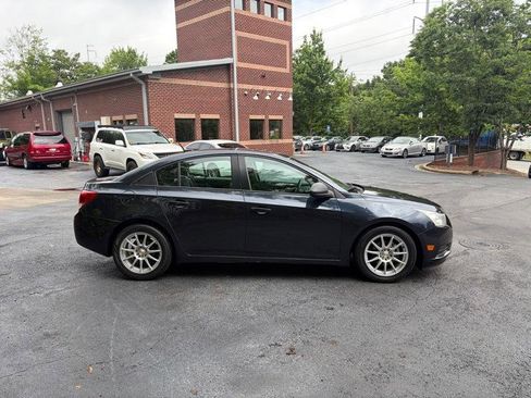 Used 2014 Chevrolet Cruze LS FWD image 8