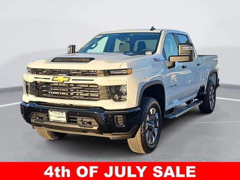 New 2026 Chevrolet Silverado 2500 Custom w/ Custom Value Package AWD/4WD image 7
