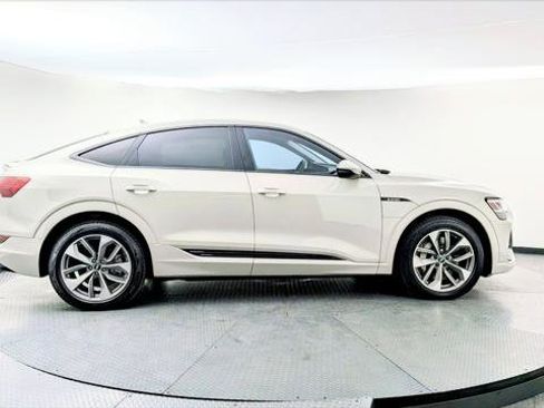 Used 2021 Audi e-tron Premium w/ Black Optic Package image 8