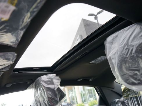 New 2025 Hyundai Elantra N Line image 13