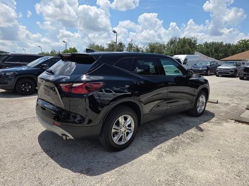 Used 2021 Chevrolet Blazer LT FWD image 6