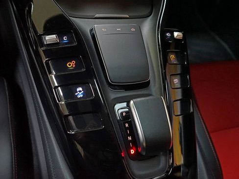 Used 2020 Mercedes-Benz AMG GT Base image 17