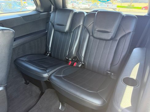Used 2017 Mercedes-Benz GLS 450 4MATIC w/ Premium Package image 14
