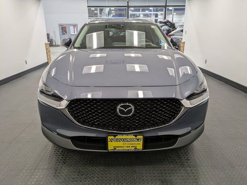 Used 2020 MAZDA CX-30 Premium image 2