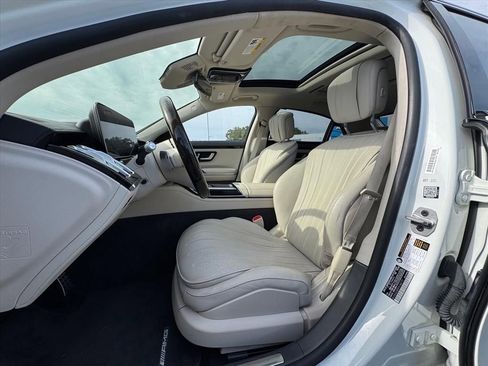 Used 2023 Mercedes-Benz S 500 4MATIC image 15
