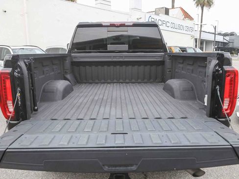 Used 2022 GMC Sierra 2500 AT4 w/ AT4 Premium Plus Package image 23
