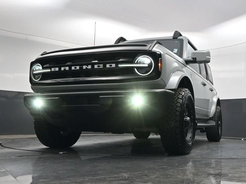 Used 2024 Ford Bronco Outer Banks AWD/4WD image 49