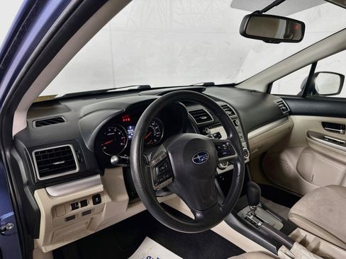 Used 2015 Subaru Crosstrek 2.0i Premium AWD/4WD image 9