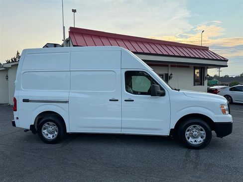 Used 2013 Nissan NV 2500 S w/ PWR Basic Pkg image 4