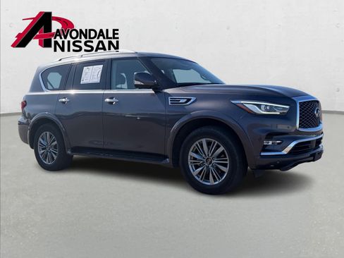 Used 2024 INFINITI QX80 Luxe image 9