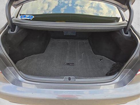 Used 2013 Lexus LS 460 image 6